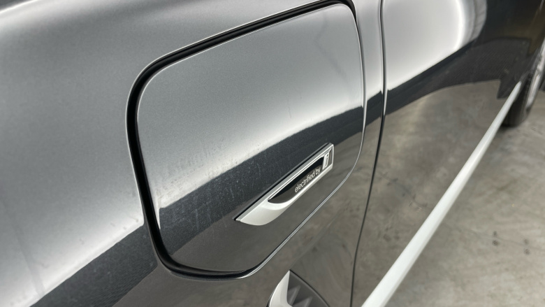 BMW X3 xDrive 30e xLine 5dr Auto Estate